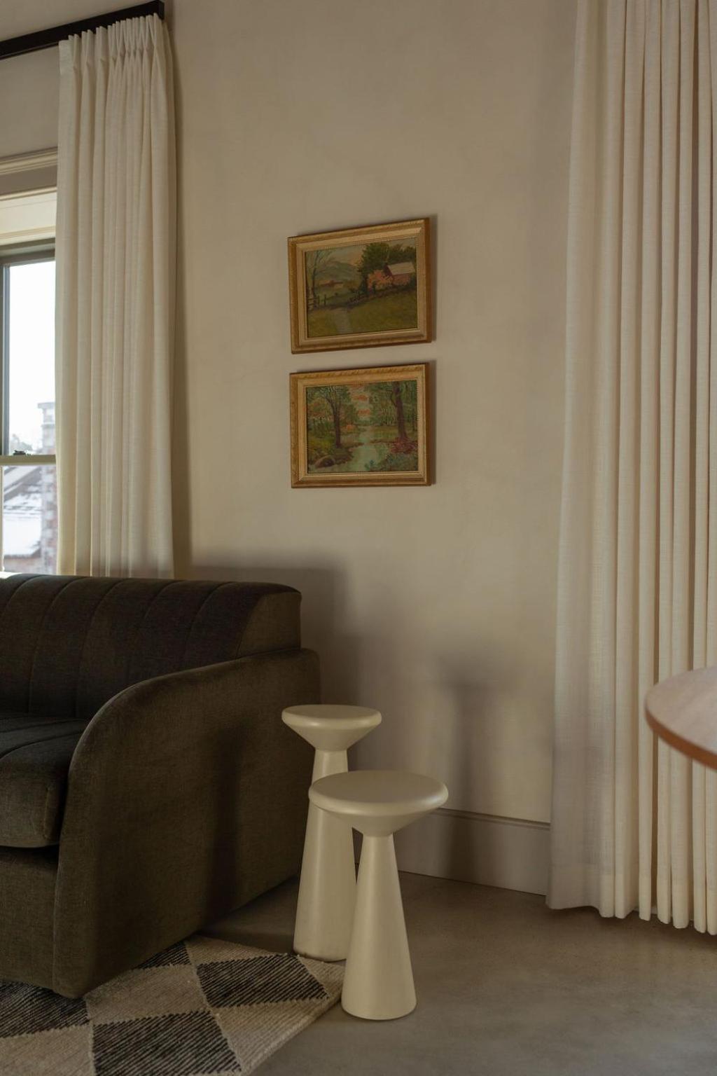 Kat Florence Hotels Elora Bilik gambar